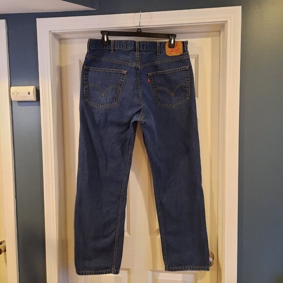 Vtg Levis 505 Jeans Mens 40x32 Straight Fit Darker Wash 100% Cotton Classic‎ - Picture 1 of 12